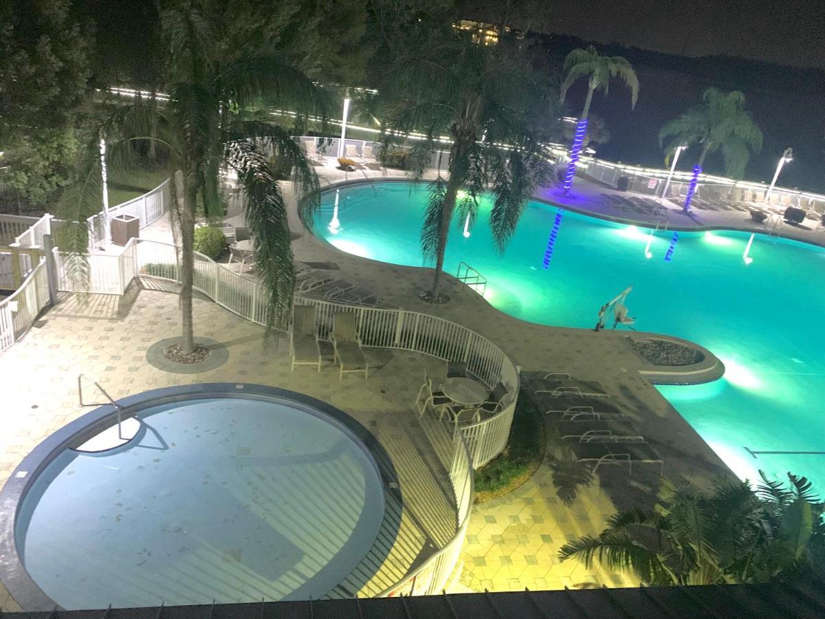 Disney Just 1 And A Quarter Mile Away, Blue Heron 1 Room 2 Bath,Amenities,6 Guests, Walk To Restaurants, No Fees At Check In Orlando Bagian luar foto