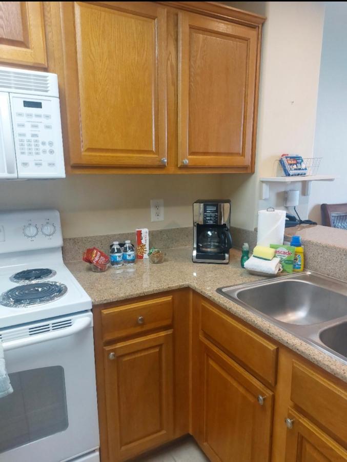 Disney Just 1 And A Quarter Mile Away, Blue Heron 1 Room 2 Bath,Amenities,6 Guests, Walk To Restaurants, No Fees At Check In Orlando Bagian luar foto