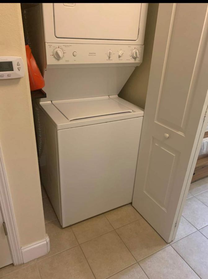 Disney Just 1 And A Quarter Mile Away, Blue Heron 1 Room 2 Bath,Amenities,6 Guests, Walk To Restaurants, No Fees At Check In Orlando Bagian luar foto