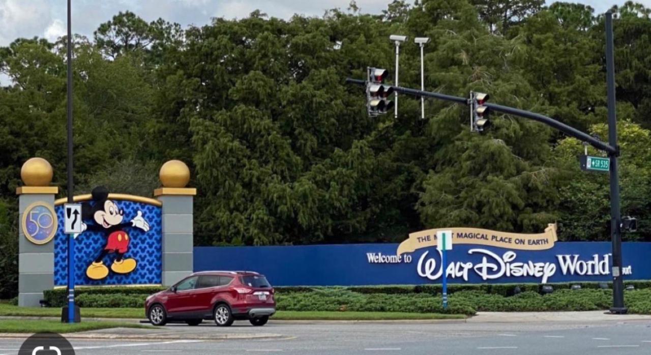 Disney Just 1 And A Quarter Mile Away, Blue Heron 1 Room 2 Bath,Amenities,6 Guests, Walk To Restaurants, No Fees At Check In Orlando Bagian luar foto